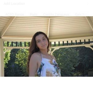 Meet your Posher, Sheyna